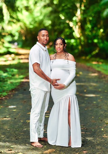 Beautiful outdoor Maternity Session 🍃📸🤰🏽 | Maternity