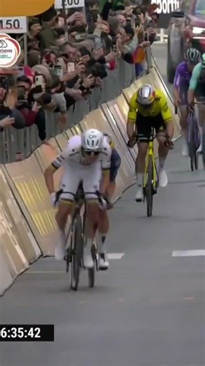 TADEJ POGACAR HAS DONE IT! 🤩The world champion has CONQUERED Milano-Sanremo 🫡