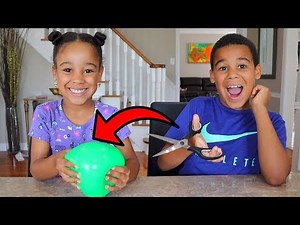 Cutting Open Giant Slime Ball - What's Inside Wubble Ball | FamousTubeKIDS