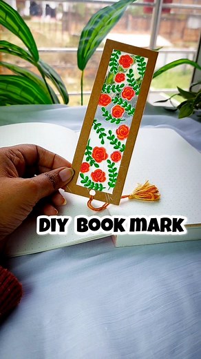 551K views · 9.3K reactions | Transparent Bookmark Easy DIY All Craft Materials from - @itsybitsycraftstore Use code MANSI05 for extra 5% discount #boho #bohodecor #bohopainting #painting #fabricpainting #frame #art #artist #artistsoninstagram #artandcraft #artwork #artofinstagram #artoftheday #decoracion #homedecor #decor #bestoutofwaste #trashtotreasure #reuse #recycle #diy #tray #jewelry #windchime #chime #brushpen #painting #bookmarks #bookmark #book | Mansi's Handmade | Facebook