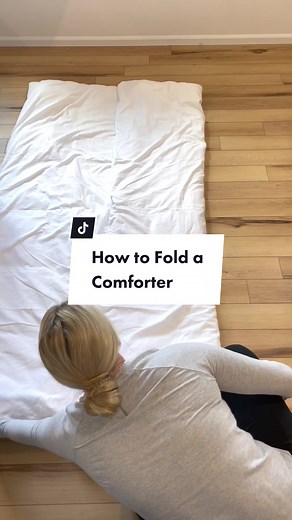 Efficient Ways to Fold a Comforter for Storage