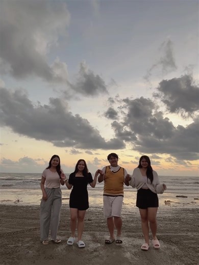 Embrace the Beach Trend with Style and Confidence