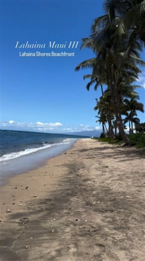 Cruising Lahaina Beach feels like a moment in time