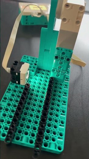 Lego Mindstorms 51515 Cricket Machine