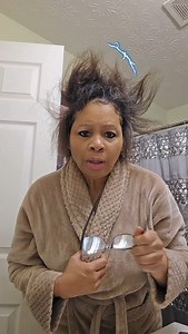 9.5K reactions · 1.4K shares | Color Code Your Electronics 藍 #girls #entertainment #lovelyladysonia #lol #electronics #funny #joke #relatable | Sonia Downey | Facebook