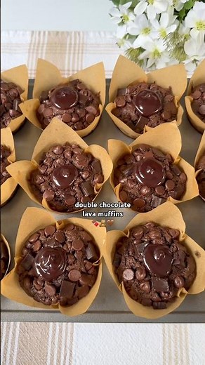 Double Chocolate Lava Muffins 🍫🤎 #baking #muffins #chocolatemuffins #chocolate #recipe