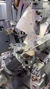 Steel wire forming machine. #manufacturing #metalfabrication #reelsvideo #ironwork #reelsfypシ #facebookreel #machine #iron #reelsviralシ #construction #steel #factory #factorywork | Tools & Technique