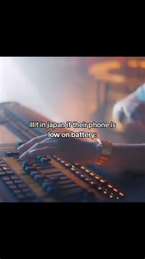 ILLIT in Japan: Low Battery Phone Moment