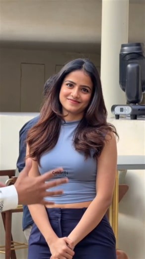 Vaishnavi Chaitanya on Instagram: "Aakh Ye taaliaani 👀🔥❤️ #aakhyetaalibaani 😍❤️ . . . . . . . . . . #vaishnavichaitanya #softwaredeveloper #trendingreels #reelsinstagram #reel #explore #baby #ananddeverakonda #vijaydeverakonda #movie #vaishnavi #actress #telugu #teluguactress #tollywood #shanmukhjaswanth"