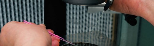 What’s the difference between slow freezing and vitrification?