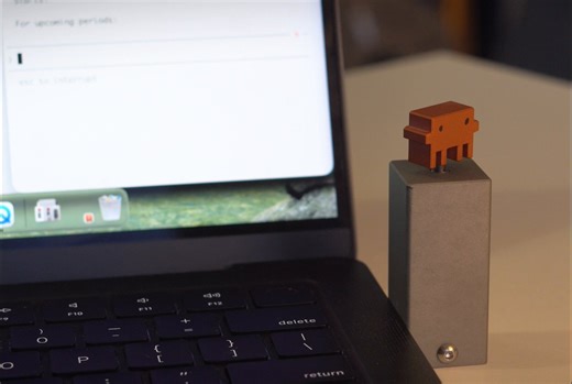 Someone built a physical USB light that lights up when Claude Code finishes. The AI desk accessories era is weirdly exciting 🤯