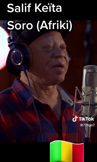 Salif Keïta Soro (Afriki) Performance | Music Video
