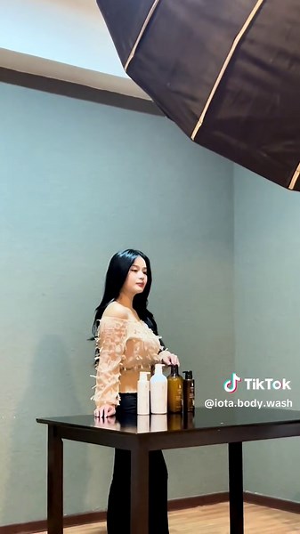 #Audrey#IOTA body wash#Relax#Refresh#ရောက်ချင်တဲ့နေရာရောက်👌 #flypシ #