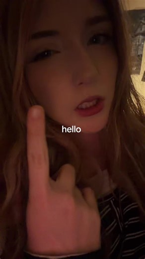 shae🪷 (@fartjr)’s video of hello