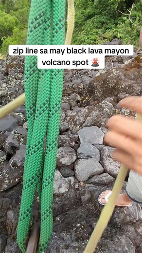 Zip Line Adventure sa Black Lava ng Mayon Volcano