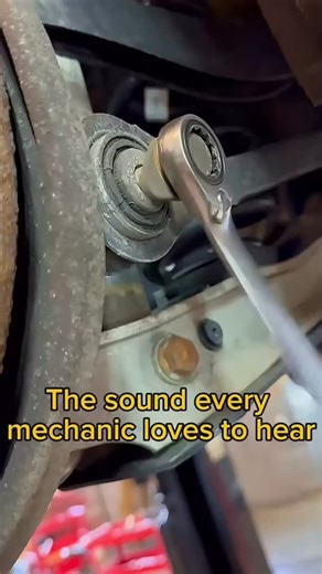 The sound every mechanic love to hear 😅😅 #mechanic_addict #mechanicmemes #autorepairshop #mechanika #mechanicshop | No Name Auto Repair