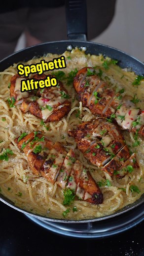 Creamy Chicken Spaghetti Alfredo Recipe