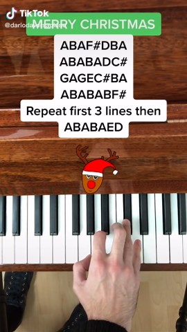 Learn to Play Rudolph the Red Nosed Reindeer on Piano - Easy Tutorial