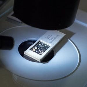 En #YTEC trabajamos en la energía del futuro a escala nanométrica con microscopios de muy alta resolución, que nos permiten revelar microestructuras de rocas y elementos imperceptibles. Conocé más en http://bit.ly/2RGmzsr | YPF