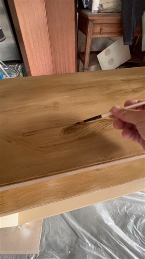 DIY Faux Wood Grain with Rust-Oleum Acorn Glaze