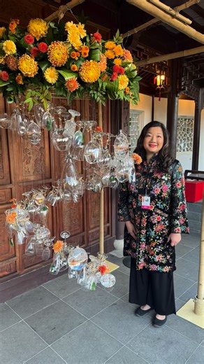 We’re beyond honored that Annie Chen, owner and lead designer of Floral Sunshine, was selected as the featured floral designer for Lan Su Chinese Garden’s 2025 Chrysanthemum Floral Showcase! It’s been an incredible experience bringing the beauty and symbolism of chrysanthemums to life through floral art — blending creativity, culture, and community in one of Portland’s most magical settings. A huge thank-you to Lan Su Chinese Garden, the Pacific Northwest Floral Association, and our wonderful sp