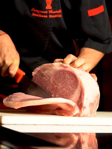 เชฟยา: ประสบการณ์เทปันยากิที่ Benihana Atrium