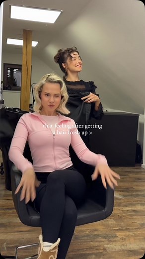 Fiona on Instagram: "Hair fresh up 🤍 #hair #shorthair #blonde #hairtransformation #haircut #hairinspo #brookedavis #onetreehill #transition *anzeige"