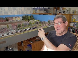 Steel-blue border crosser N-gauge: Arnold BR 181.2 in two- and system check with Hobbytrain 181 a...