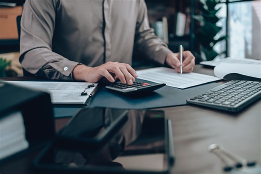 Understanding the Modigliani-Miller Theorem: An Investor's Guide