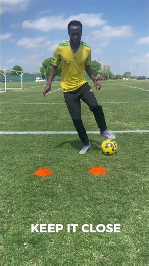 Improve Ball Control FAST ⚽ (Ball Roll Drill)