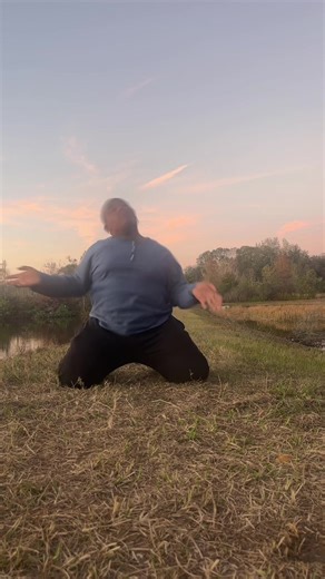 CEO Of Big Backs 🍔 👑 (@dabigback)’s video of low iron eyes