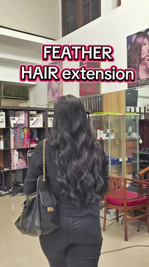 feather hair extension #salonsolomurah #salonsoloraya #salonsolo #featherhair #featherhairextension
