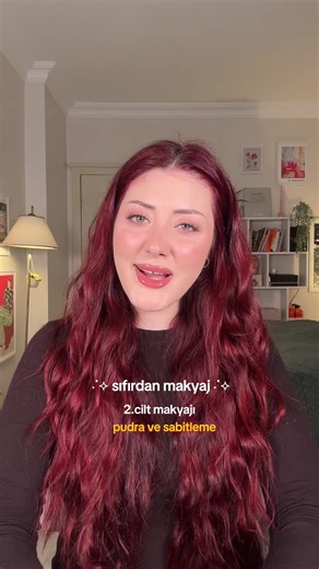 sıfırdan makyaj serimizin cilt makyajı kısmının sonuyla geldiim. bu videoda makyajını sabitlemeyi ayrıntılı anlattım 💖 makyajın kalıcılığını EN ÇOK etkileyen ve bence en önemli adımlardan biri 🫰🏻