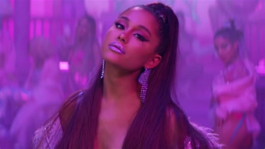 50 Best Gift Shopping Songs for IG Reels & Stories