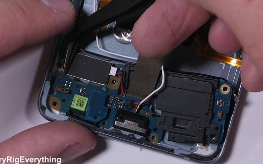 【谷歌 Pixel 2/XL】拆机 测评 维修