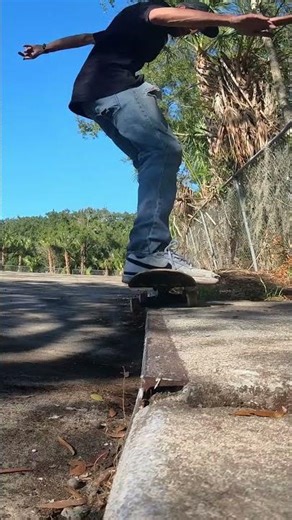 Monster Ollie Into Crusty Gutter 50-50 → Camera-Shot Grind → Clean 5-0 #skateboardvibes #5050grind