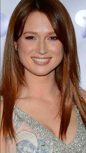 From The Office to Netflix Stardom | Ellie Kemper Life & Career Journey