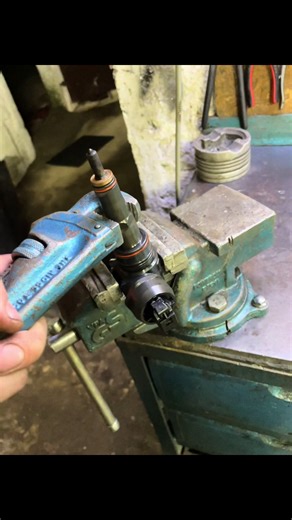 Montagem de Bicos em Injetores BE PD