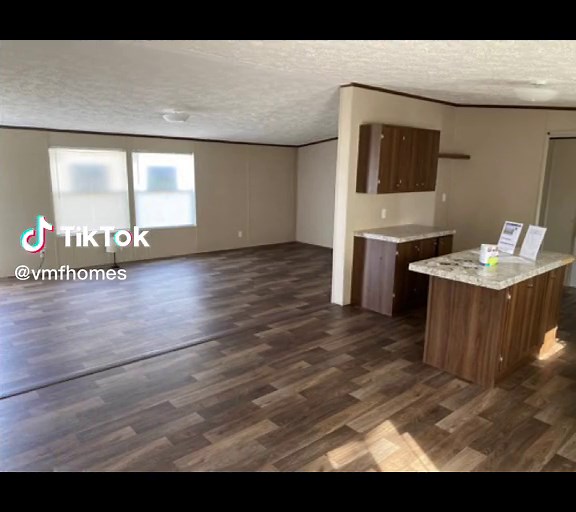 Lumberton, NC - Double wide Mobile Home and Land - call 855-215-4464 or message to set up a viewing! $137,900* Land size: About 0.75 acre Make: Clayton Model: Tru Year: 2021 Size: 28x56 3 beds/2 baths *Price does not include taxes, title, or recording fees, insurance, premiums, or any other items not shown on your purchase agreement, which will show the details of your purchase. See seller for complete price details and availability. Information subject to change. USED HOMES ARE SOLD ON AN “AS I
