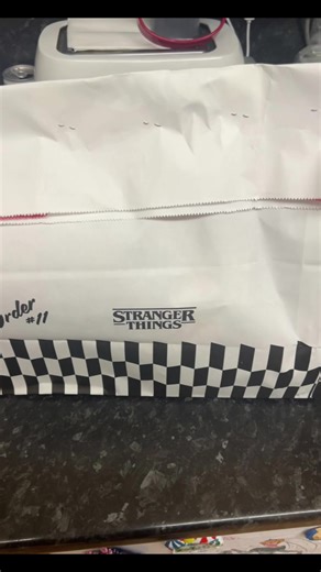 Delicious Hawkins Diner Takeout from Deliveroo