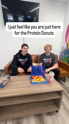 BRADLEY HOCKEY TEAM IS HERE!  | Peoria Nutrition Spot | Facebook