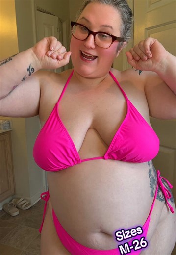 Embrace Your Curves with Plus Size Swimwear