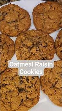 classic for a reason: Oatmeal Raisin Cookies #cinnamon #oatmeal #raisin #cookies #recipe