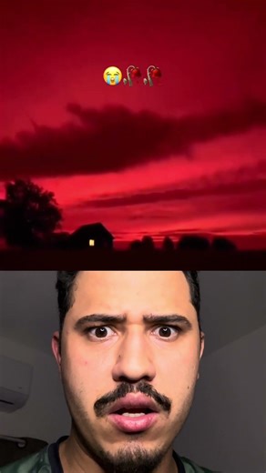 Meu amigo me mostrando a casa na fazenda que ele está #fnaf #fnaf2