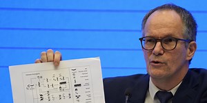 Head of WHO Team Investigating Origins of Covid-19 Calls For Closer Look at China Lab