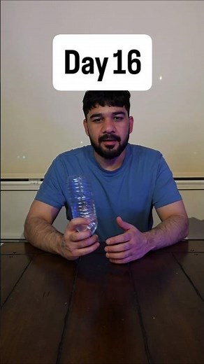 BOTTLE FLIP CHALLENGE | DAY 16 | MUST LAND ON CAP #bottleflipchallenge #challenge #daily #shorts