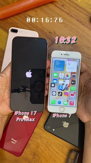 Test boot iPhone 17 pro max vs iPhone 7