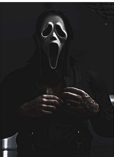The only Masked biker your ever gunna need #reveal #booktok #scream #mask #biker