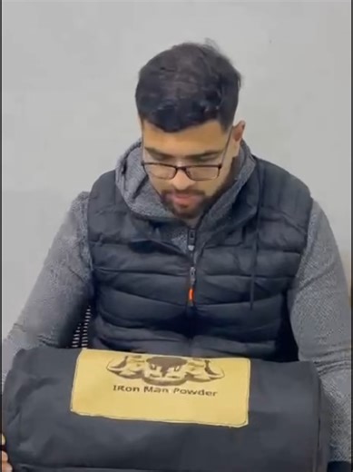 التفاصيل هي اللي بتفرق 👌 شنطة جيم IRon Man Powder تصميم عملي خامات عالية الجودة مساحات منظمة لكل مستلزماتك راحة في الحمل… وأناقة في الشكل لأننا مش بنبيع منتجات… احنا بنجهز أبطال 👊🔥 رمضان كريم وكل عام وانتم بخير ❤️ #supplements #شنط #highlight #sports #gym