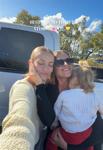 When your best friend lives in another country, bestie thrifting day are few and far between 😭 we didn’t end up finding much but the the vibes were 10/10 ✨🐚🌊🤍 @The Bahama Babes🌴 #thriftvlog #palmbeachcounty #southflorida #thriftwithme #minibesties